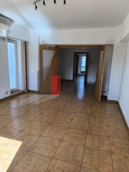 Unirii, Piata Unirii, inchiriere 4 camere.